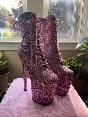 Pleaser Flamingo Pink Glitter Platform Boots - NIB size 9